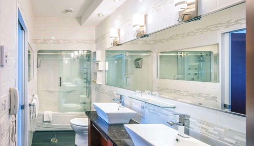 Suite Deluxe (family room)