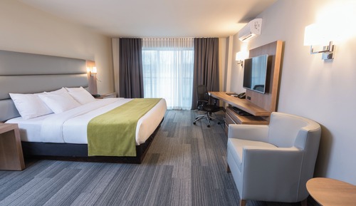 Habitación, 1 cama de matrimonio grande, accesible para personas con discapacidad (Refuge Urbain)