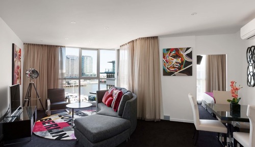 Apartamento, 2 habitaciones, balcón