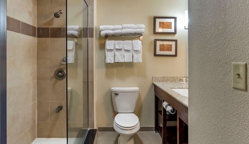 Suite, no fumadores (2 Queen Beds, Efficiency)