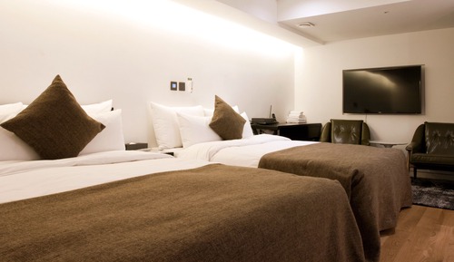 Suite (Duplex, with Dinning)