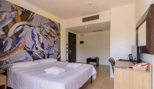 Habitación doble superior, 1 cama doble, vistas al parque