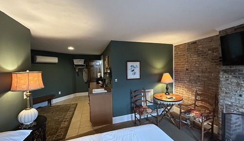Habitación doble, baño privado (Queen Suite)