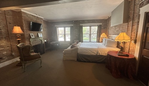 Habitación doble, baño privado (King Suite)
