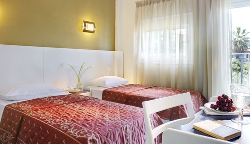 Habitación doble, vistas a la montaña