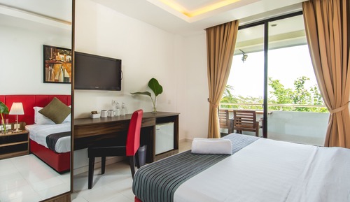 Habitación Deluxe, vistas parciales al mar (King)