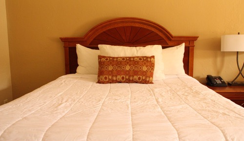 Habitación, 2 camas de matrimonio, no fumadores (Main Street- Interior Entrance)