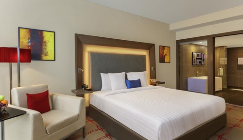 Suite, 1 cama de matrimonio grande, Acceso al salón del club (Master, Jacuzzi)