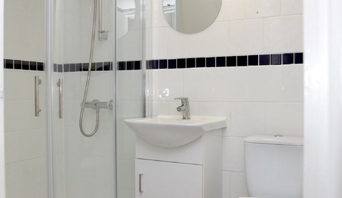 Estudio, baño privado (room 1)