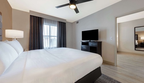 Suite, 1 cama de matrimonio grande, accesible para personas con discapacidad, bañera