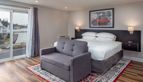 Suite, 1 cama de matrimonio grande, vistas al puerto