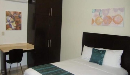 HABITACION INDIVIDUAL, 1 CAMA DE MATRIMONIO