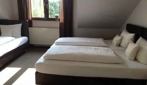 Habitación triple económica, 1 habitación