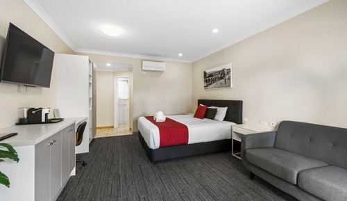 Habitación doble superior, 1 cama de matrimonio grande, bañera de hidromasaje