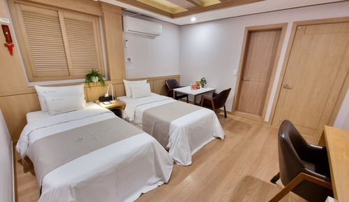 Habitación Deluxe con 2 camas individuales (B)