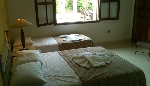 Habitación superior, vistas al jardín