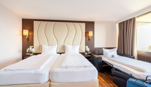 Habitación cuádruple, balcón