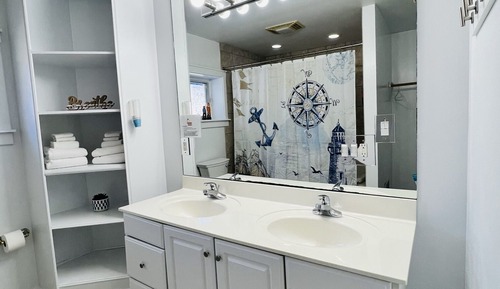 Suite, baño privado, vistas al patio (SS Post Boy Suite)