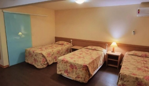 Standard Triplo Twin