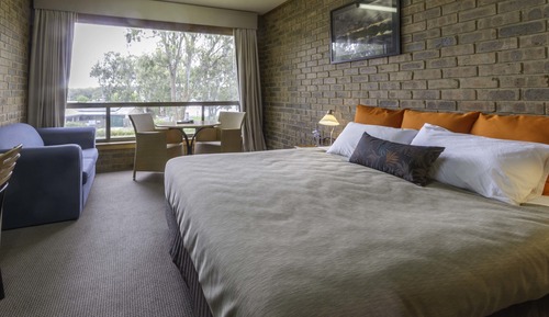 Suite, vistas al río