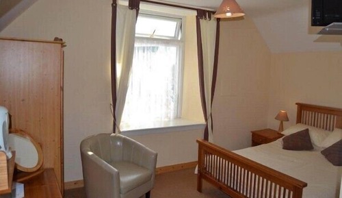 Habitación doble, baño privado (Bath and Shower)