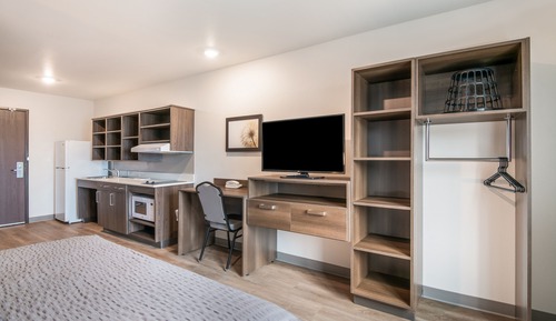 Habitación, 1 cama de matrimonio grande con sofá cama, accesible para personas con discapacidad