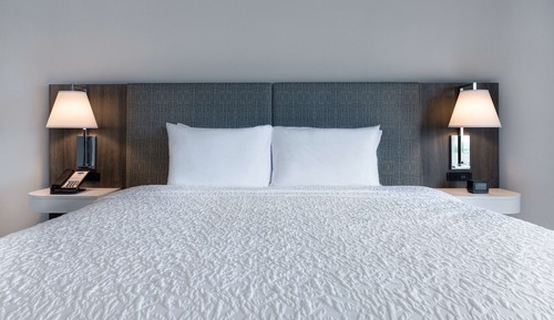 Habitación, 1 cama de matrimonio grande, frigorífico