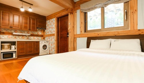 Room (Ambition (bedroom))