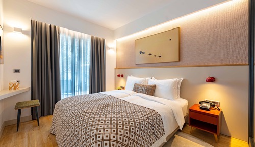 Habitación superior con 1 cama doble o 2 individuales