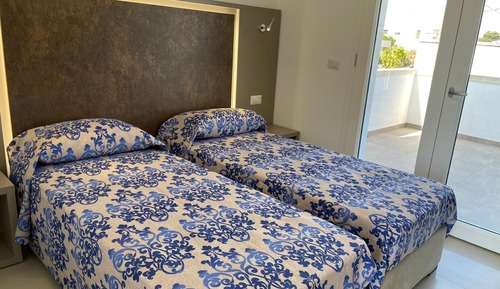 Apartamento panorámico, 2 habitaciones, no fumadores, vistas al mar