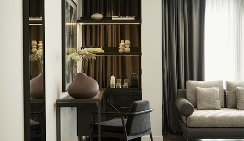 Teight Penthouse Suite