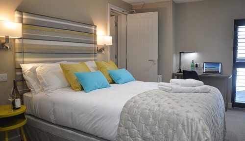 Habitación Deluxe con 1 cama doble o 2 individuales