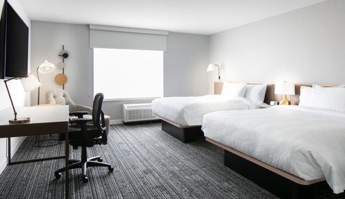 Estudio, 2 camas de matrimonio, no fumadores (Mobility/Hearing Accessible, Tub)