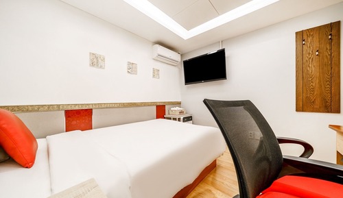 Room (Couple PC Room (Non-smoking 2PC Netfl)