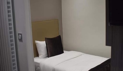 Habitación triple estándar, no fumadores, vistas al patio