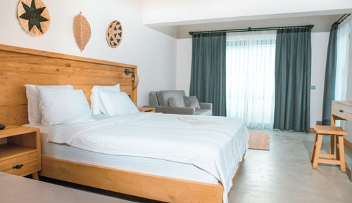 Habitación de luna de miel doble, 1 habitación, no fumadores, vistas a la piscina