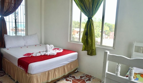 Apartamento familiar, varias camas, no fumadores, cocina (WATERSIDE)