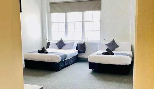 Estudio básico, varias camas, no fumadores