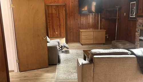 Habitación familiar doble, varias camas, vistas a la montaña (Main House - Cabin)