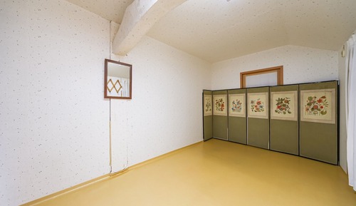 Room (Nan Room (Hwangto Ondol Room Pet Allo)