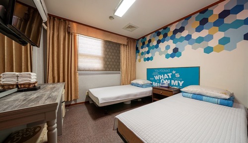 Room (Ondol 2 Bed)