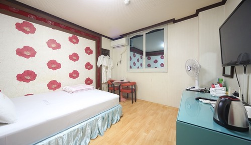 Room (Standard Room)