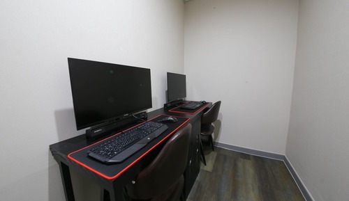 Room (VIP (cancellation not possible 3 days)