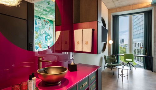 Nhow room upper floor