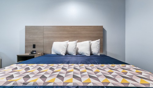 Standard King Room with Pool View