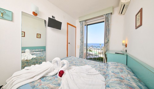 Habitación doble, vistas al mar