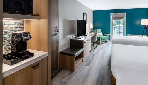 Habitación, 2 camas de matrimonio, balcón