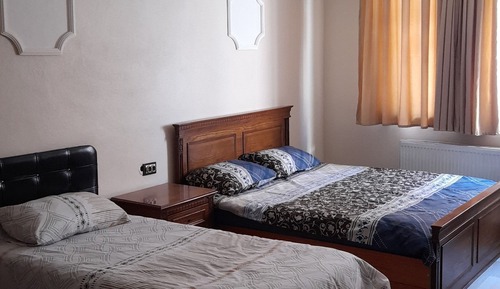 Habitación clásica con 2 camas individuales