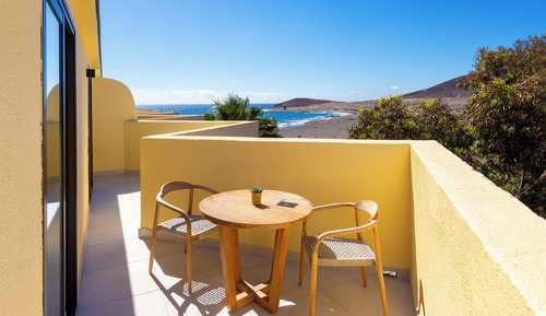 Habitación doble superior, balcón, vistas al mar