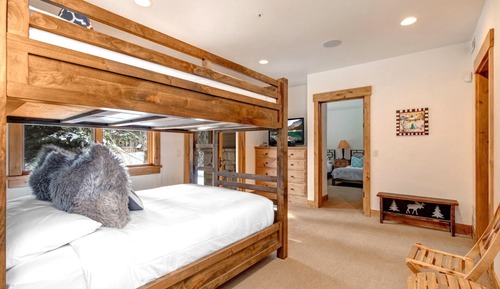 Estudio (3 Bedrooms)